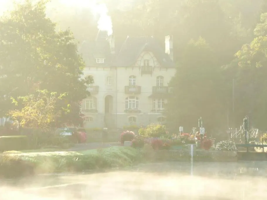 Maison De Charme, 14 Personnes, Vue Sur Le Canal Rohan Villa